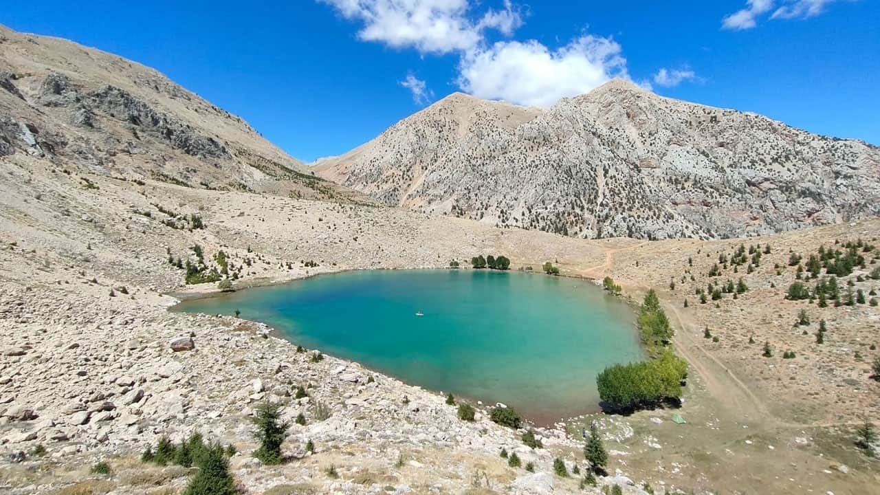 Yaz sıcağından kaçan buraya geliyor! 1800 metre rakımda saklı cennet