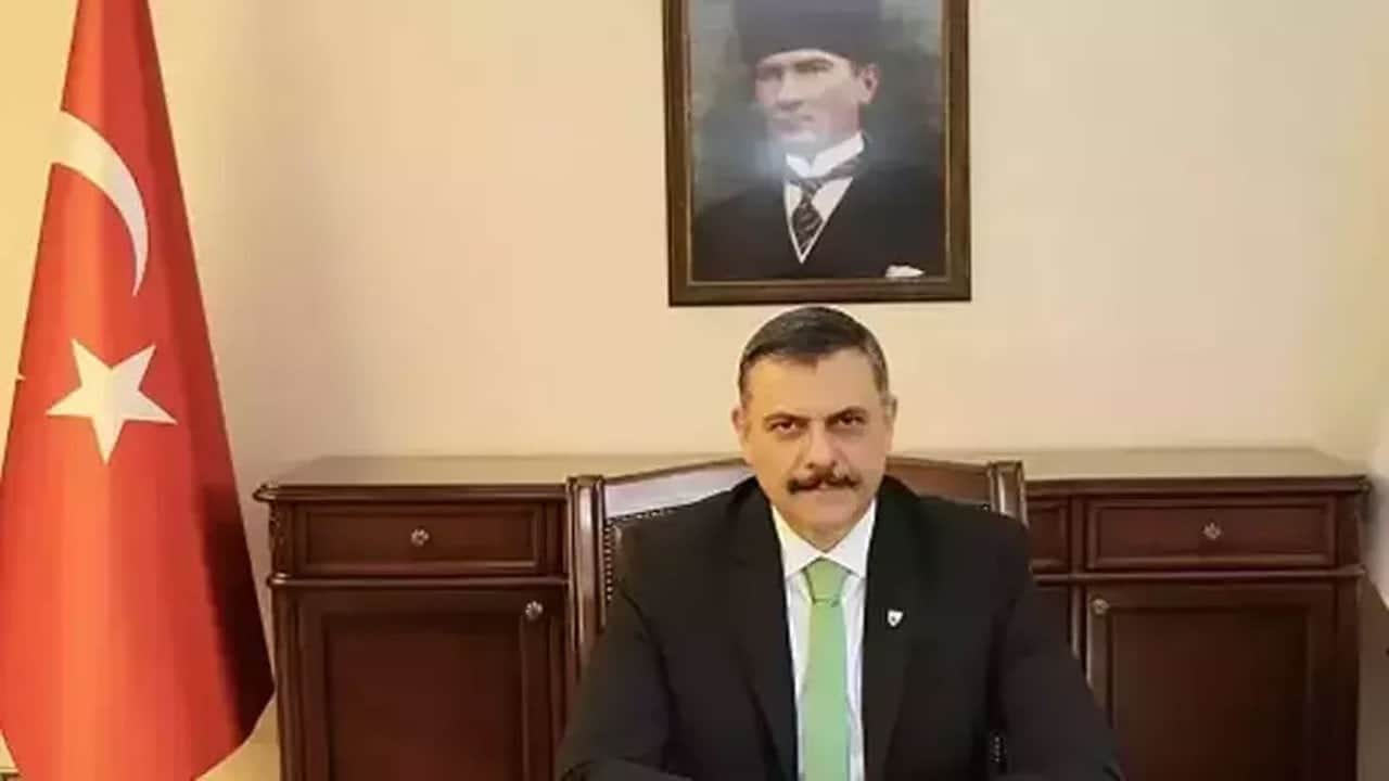 Yeni İçişleri Bakanı Mustafa Çiftçi kimdir? İşte kariyeri, eğitimi ve merak edilen tüm detaylar! Erzurum Valiliği'nden kabineye: Güvenliğin yeni patronu belli oldu