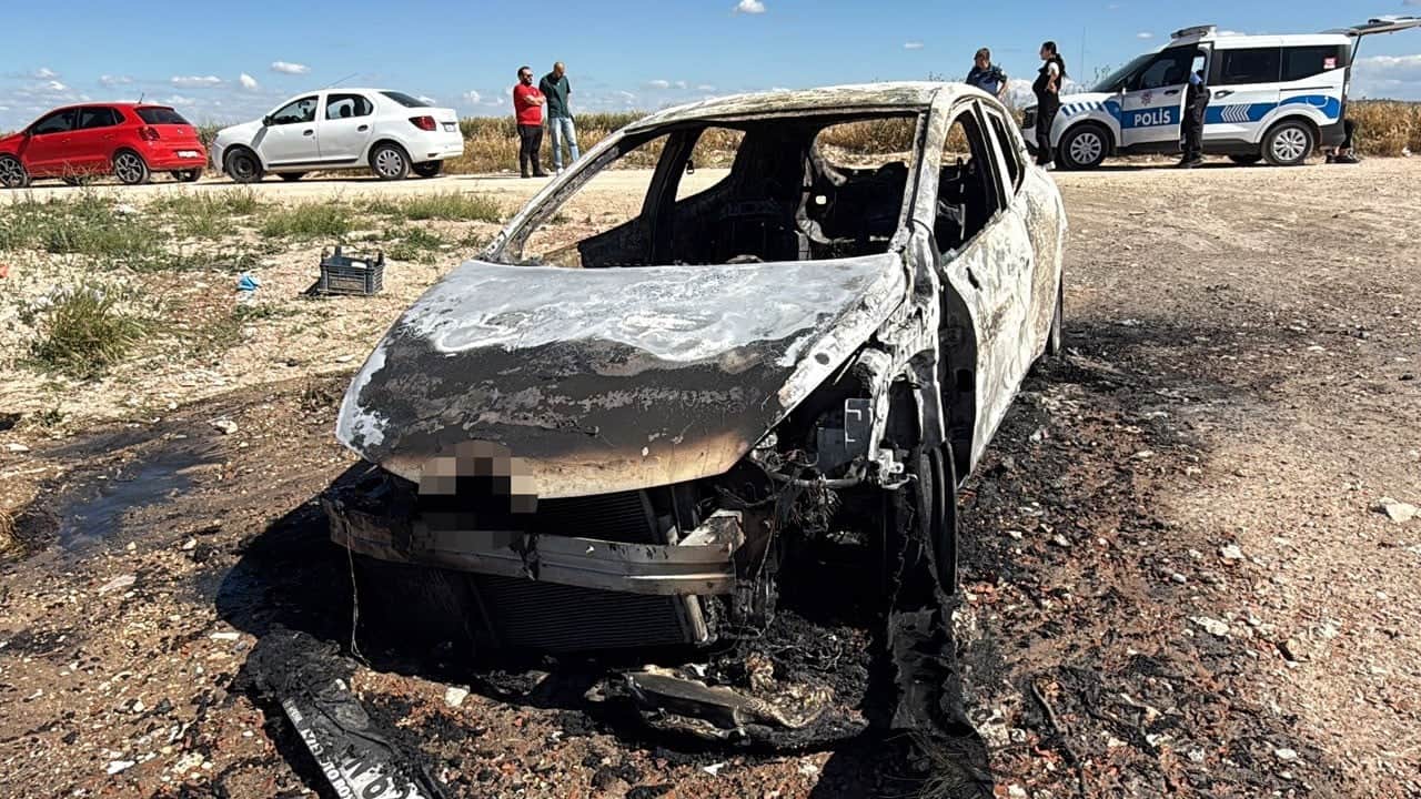 Yok artık! 5 ay önce evlenmişlerdi: Tartıştığı eşinin aracını benzin döküp yaktı