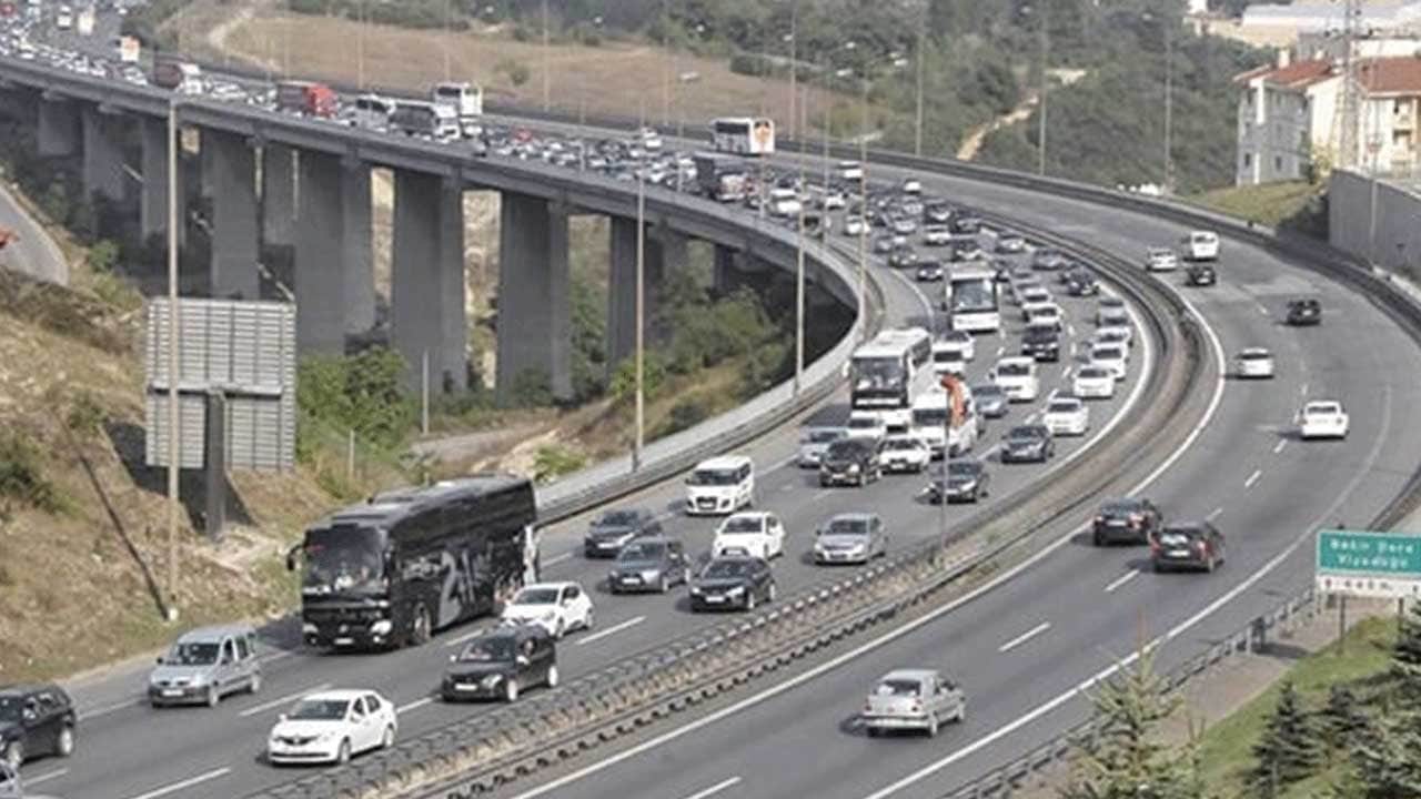 Yola çıkacaklar aman dikkat! Karayolları Genel Müdürlüğü paylaştı