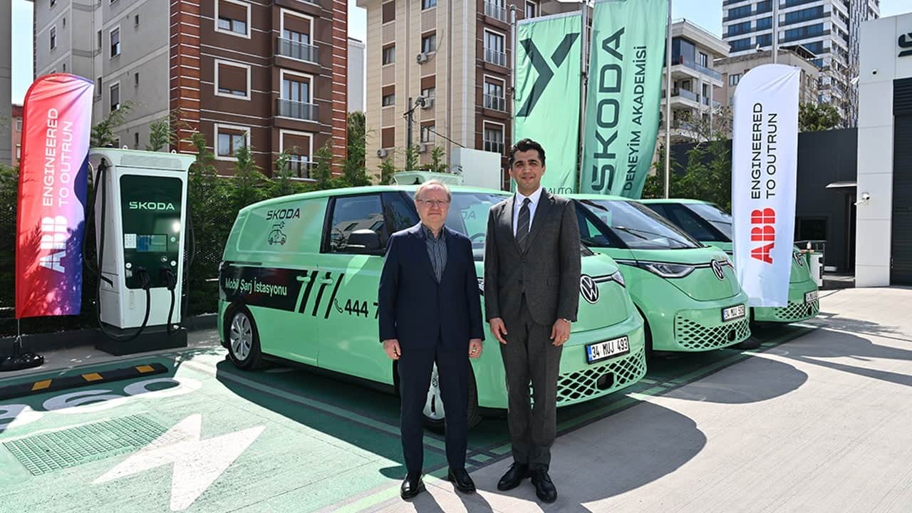 Yüce Auto-Škoda ve ABB mobil DC hızlı şarj teknolojisini devreye aldı!