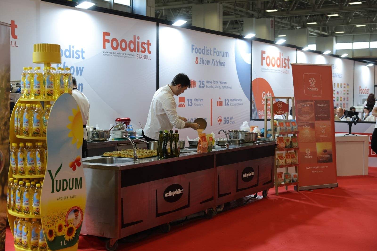 Yudum ve Hasata, Tiryaki Anadolu standında Foodist İstanbul’da Ziyaretçilerle Buluştu