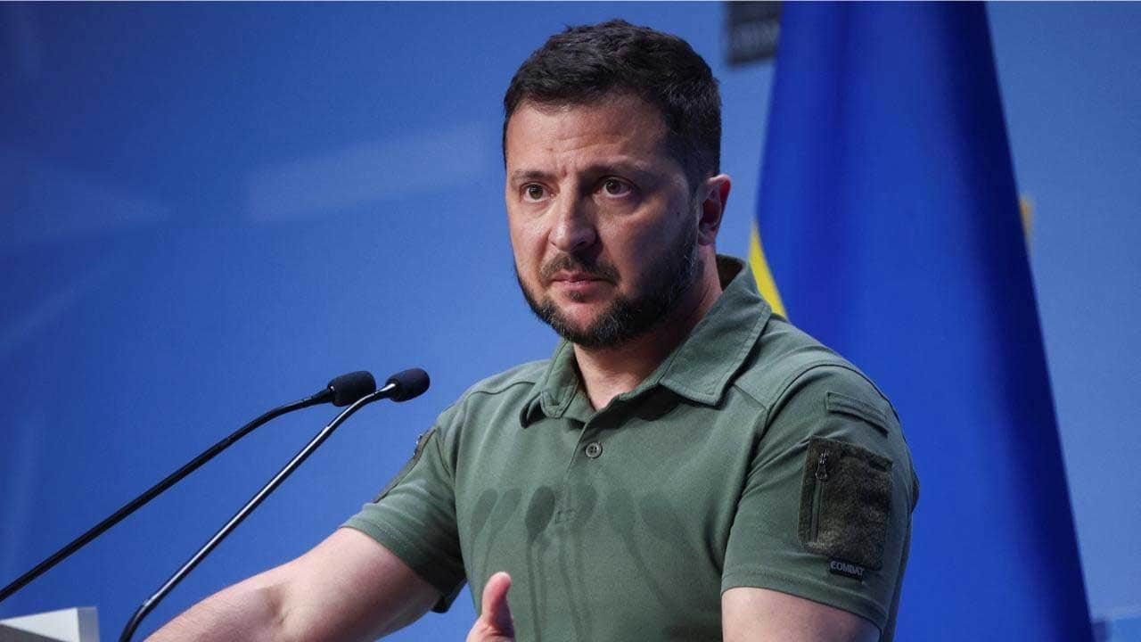 Zelenskiy’den orduda kritik değişim