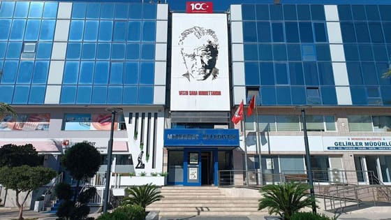 7 şüpheli daha tutuklandı! Menderes Belediyesi’nde ikinci dalga