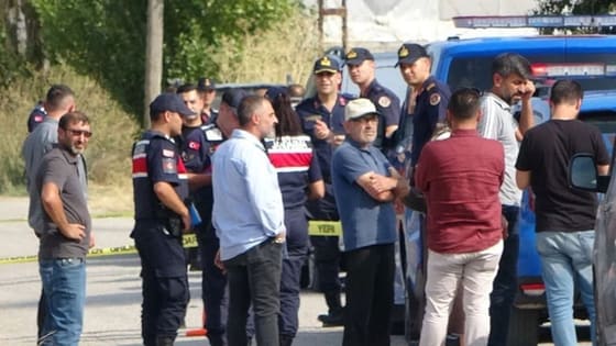 Amca ile yeğen kavga etti, kavgayı ayıran genç öldü