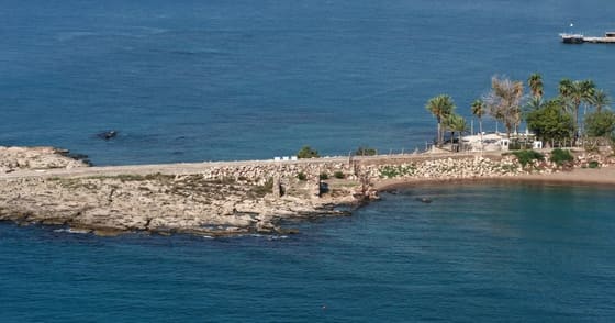 Antalya'nın merkezindeki antik liman Magydos'un tarihi MÖ 4'üncü yüzyıla uzanıyor