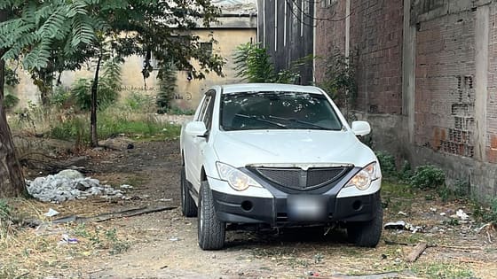 Bursa’da ilginç anlar! Kendini otomobile kilitledi, polisi yanına yaklaştırmadı
