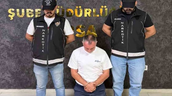 Bursa'da MİT ve polisten kırmızı bülten operasyonu: Uyuşturucu baronu yakalandı!