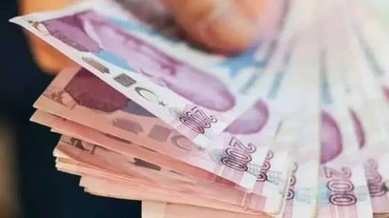 Çakar: Fonlardan çıkan para bankacılık sisteminde kaldı