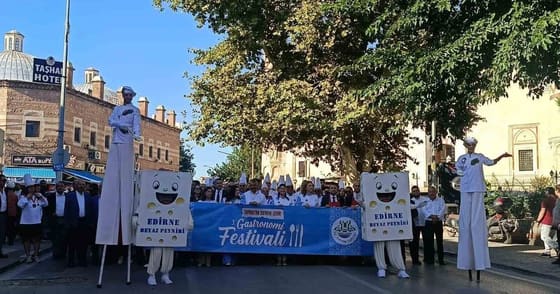 Gastro Edirne 2026 kortejle başladı, bu yılki tema Edirne beyaz peyniri oldu