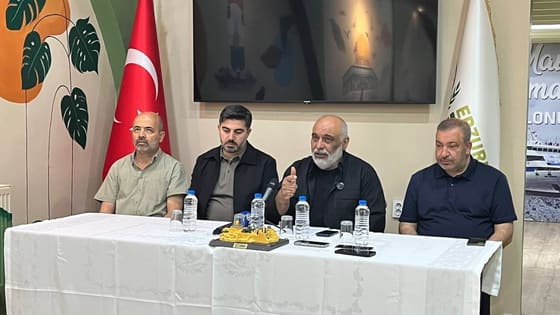İHH Başkanı Bülent Yıldırım Erzurum’da konuştu: İşgalci İsrail’i dünyada yalnızlaştırmalıyız