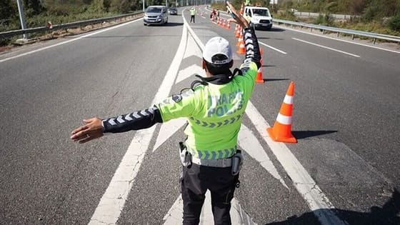 İstanbul’da yaşayanlar dikkat! Yarın iki ilçede yollar trafiğe kapalı