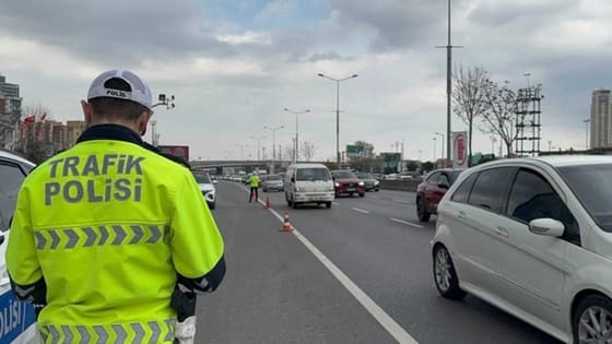 İstanbullular dikkat! 3 ilçede yarın bazı yollar trafiğe kapatılacak
