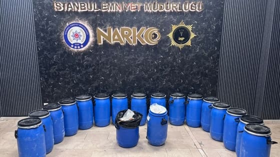 İstanbul'un üç ilçesinde operasyon yapıldı! Yarım ton uyuşturucu ele geçirildi