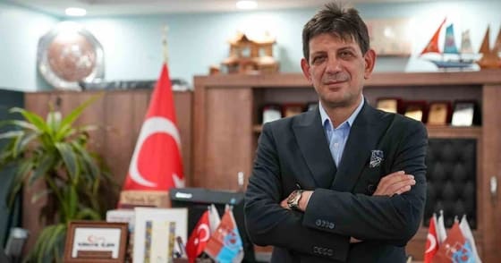 Kaan Yıldırım'a destek veren Trabzonlular Federasyonu Başkanı Öksüz'e TFF'den ödül