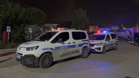 Kocaeli’de sokakta silahlı saldırıya uğrayan kadın yaşamını yitirdi