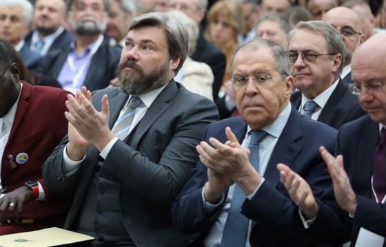 Lavrov’dan savaş alarmı! “Batı Rusya’ya karşı hazırlanıyor”