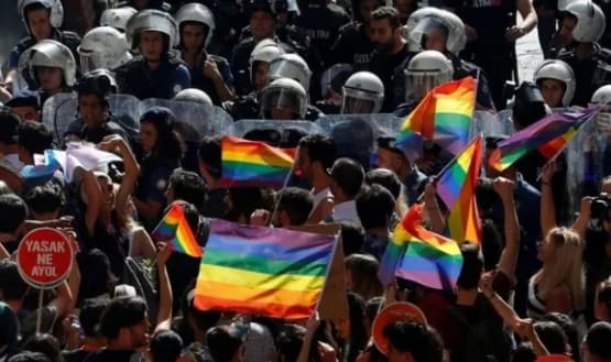 LGBT operasyonlarına sessiz kalanların gözdesi Amor dehşete düştü! Bakın sebebi ne?
