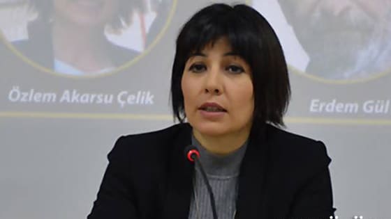 LGBT sapkınlığı gözlerini kör etmiş! Özlem Akarsu Çelik meydan okumaya kalktı