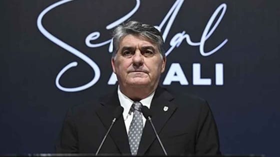 Olağan idari ve mali genel kurul yapıldı! Serdal Adalı yönetimi oy çokluğuyla ibra edildi