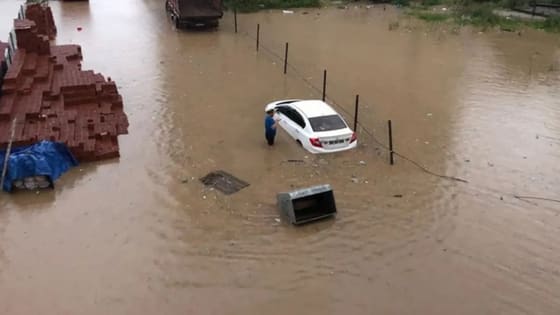 Rize'de sel felaketi! eğitime ara verildi