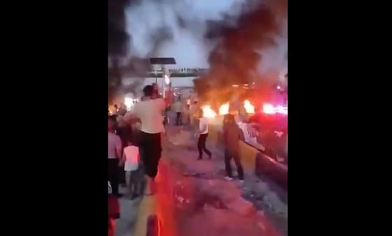 Suriye'de akaryakıta 20 lira zam geldi! Ortalığı yangın yerine çevirdiler