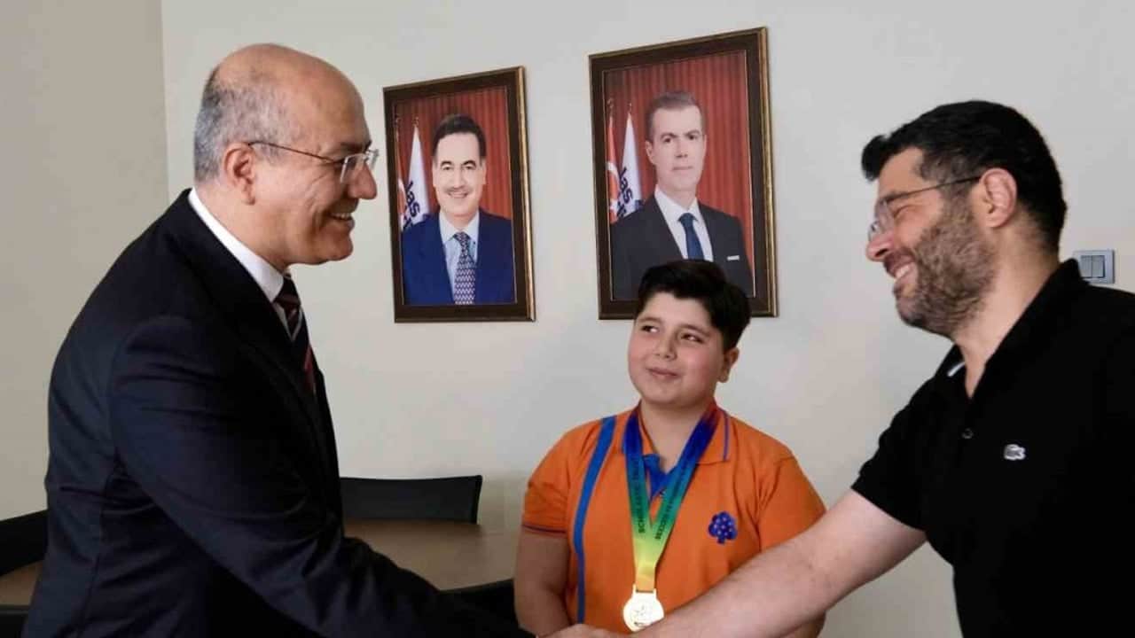 Foto - 11 Yaşında Türk öğrenci dünya rekoru kırdı: Kaç tane ülkeyi geride bıraktı, görenler şaşırdı