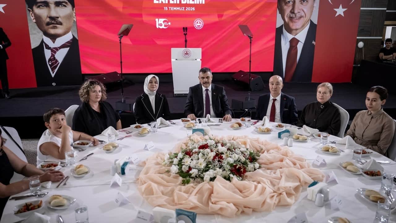 Foto - 15 Temmuz şanla şerefle yazılmış bir tarihtir