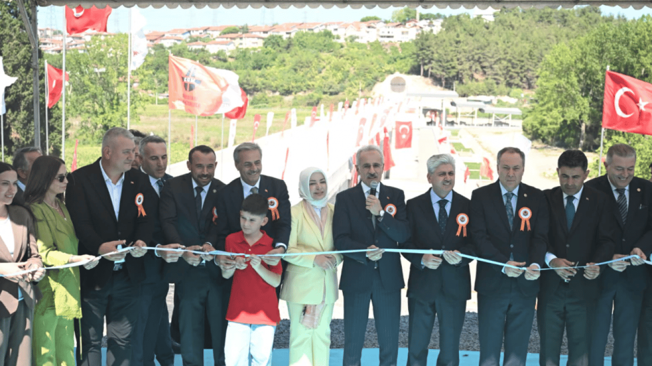 Foto - 1500 yılık geçmişi var: Tarihi köprü yeniden ayağa kaldırdı!