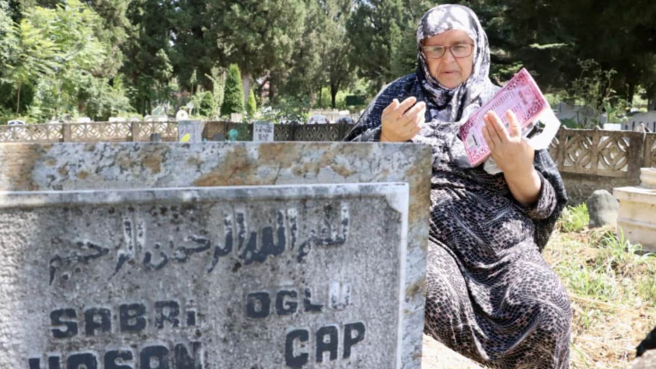 Foto - 17 Ağustos’un acısı 27 yıldır dinmedi: Sabriye Çap her yıl o geceyi yeniden yaşıyor