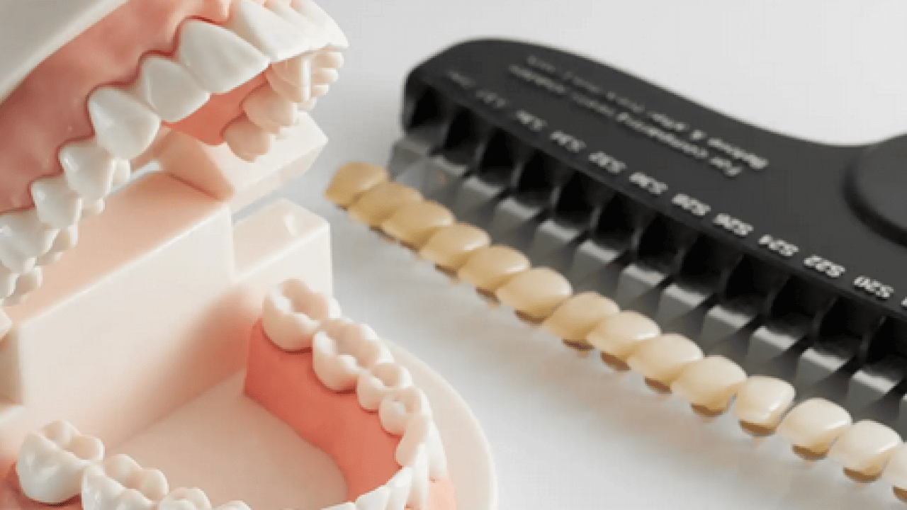 Foto - 18 yaşından 85 yaşına kadar... Sigara implant kaybının en büyük nedenlerinden biri