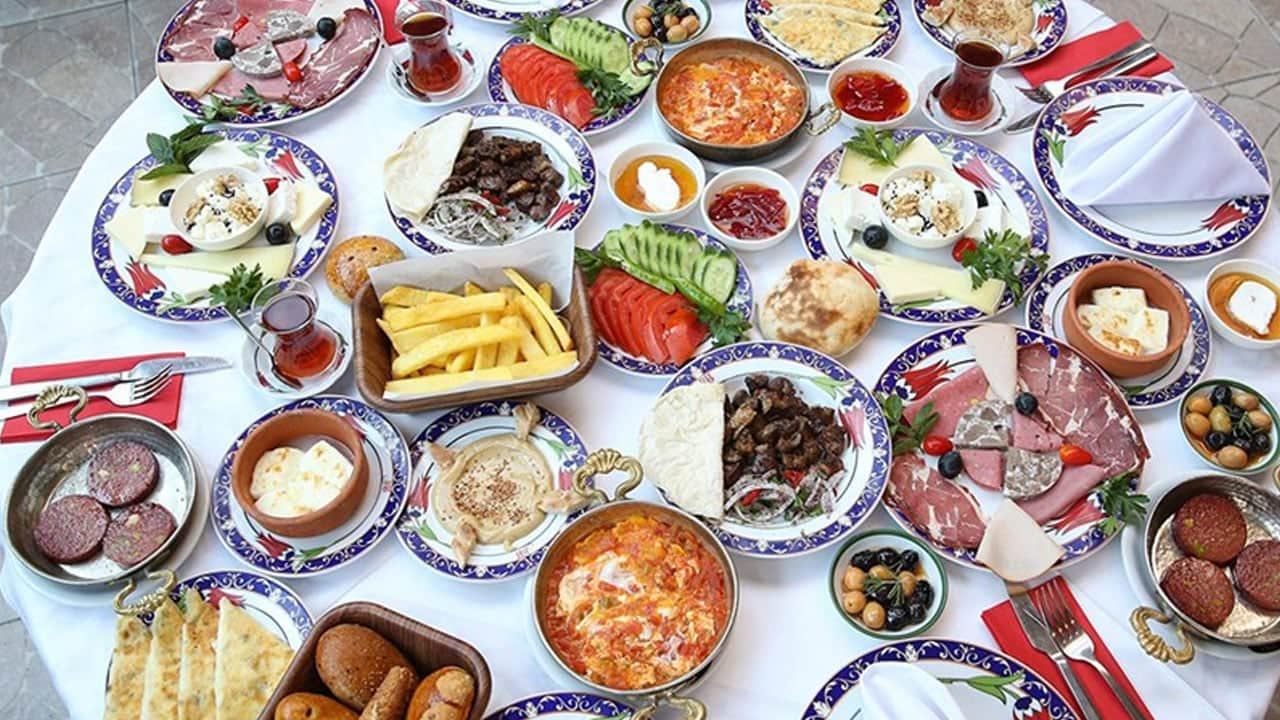 20 yıllık araştırmada dikkat çeken sonuç! Kahvaltıyı geç saate bırakanlar dikkat