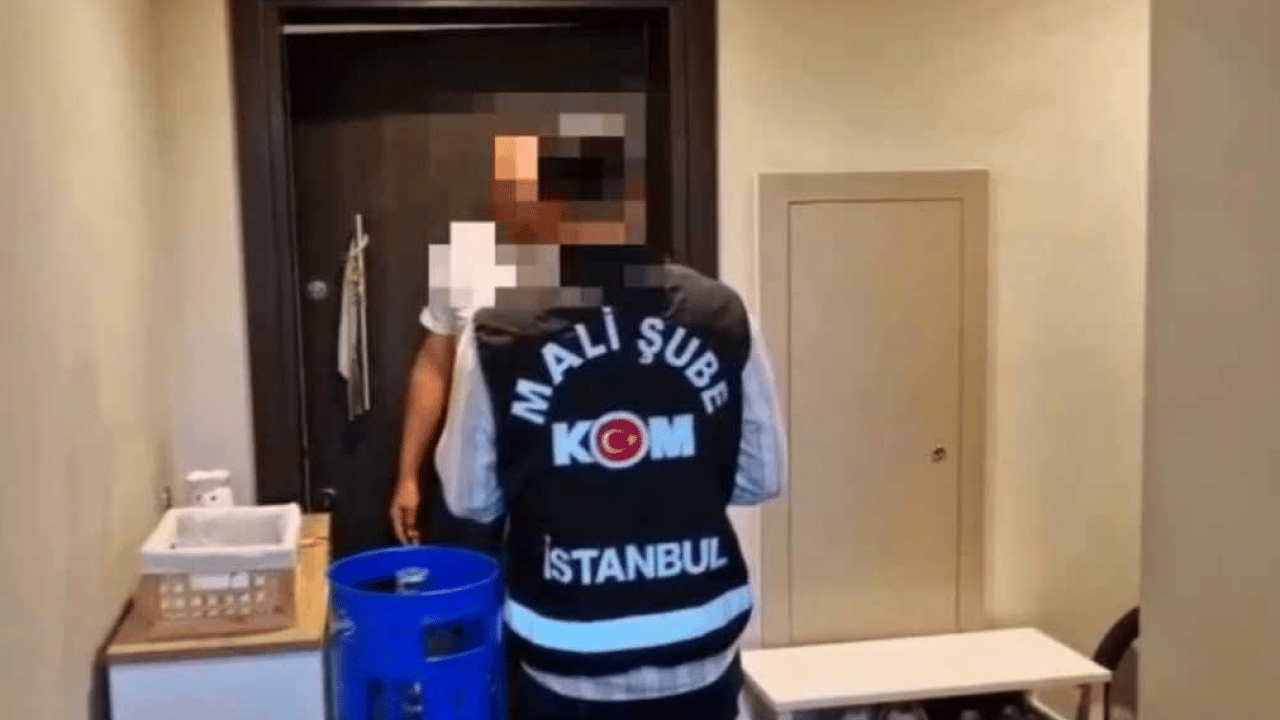 Foto - 260 milyon liralık rüşveti açıklayamadı! Sinem Dedetaş suçu belediye personeline attı