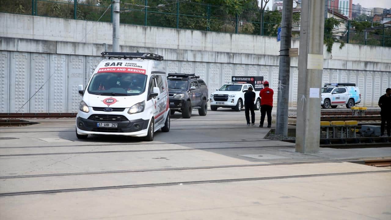 Foto - 3 ilden ekipler katıldı! Hızlı tren kazası tatbikatı yapıldı