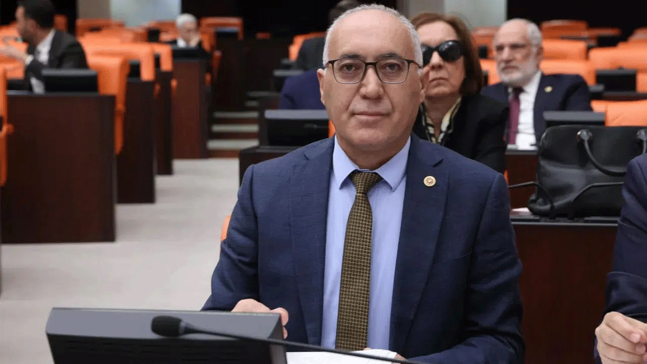 Foto - 3 milletvekili istifa etmişti… Biri AK Parti’de, ikisini Erdoğan bekletiyor!