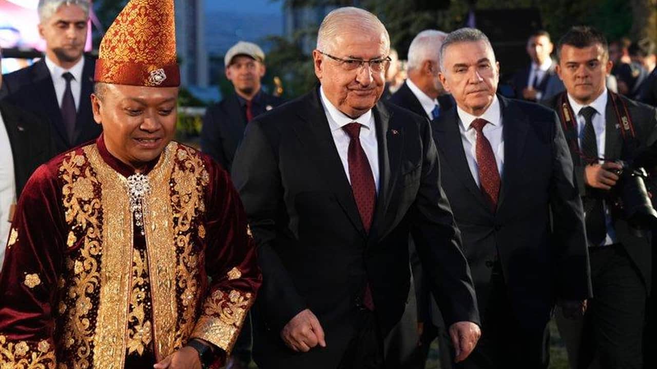Foto - 48 adet savaş uçağı için kapımızı çalmışlardı! KAAN, Müslüman ülkeyle güveni taçlandırdı