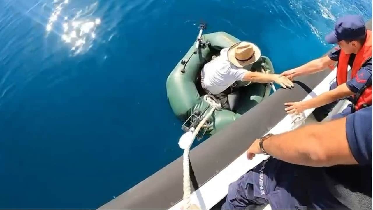 Foto - 7 gün 24 saat görev yapıyorlar Denizin hakimleri 2 bin 257 kişiyi kurtardı