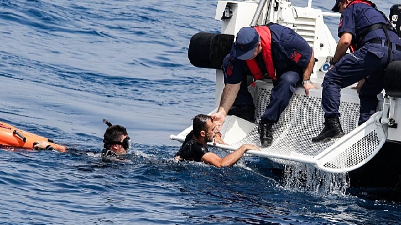 Foto - 7 gün 24 saat görev yapıyorlar Denizin hakimleri 2 bin 257 kişiyi kurtardı