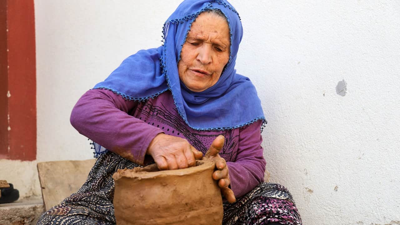Foto - 70 yaşındaki çömlek ustalarının emeği seramik sanatına ilham oldu! Asırlık Dölek çamuru yeniden şekillendi
