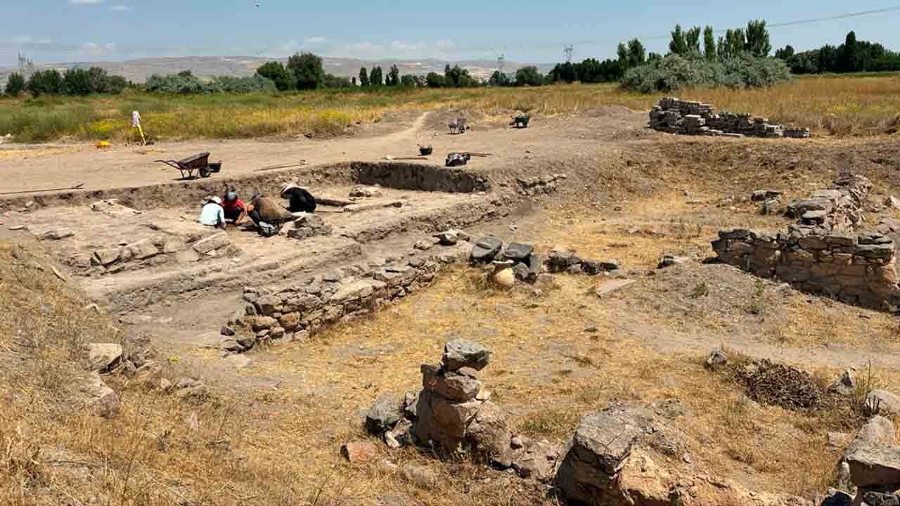 78 yıllık arkeoloji maratonu: Dünya bilim insanları Kayseri’de tarih yazıyor