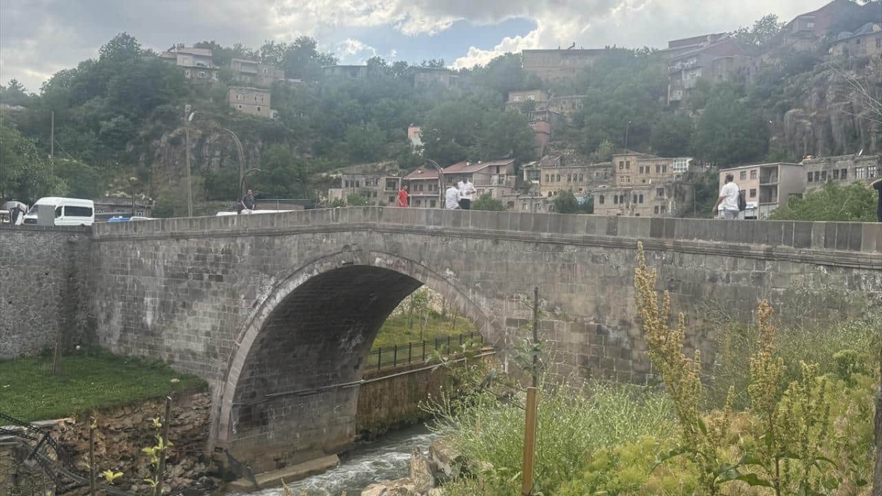 Foto - 8 medeniyete ev sahipliği yaptı! Tarihin ve doğal güzelliklerin buluştuğu şehir: Bitlis