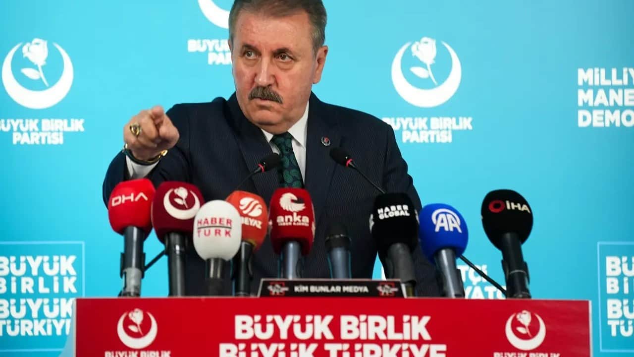 Foto - Abdullah Gül'ün sözlerini işaret etti: Bu helikopteri uçaklar düşürdü