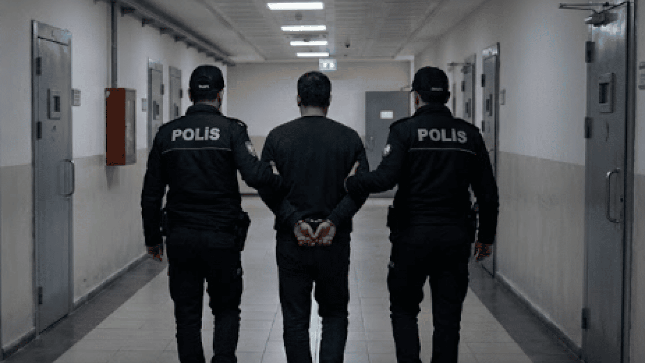 Foto - Adalet 11 yıl sonra yerini buldu: Almanya’da yakalanıp getirildi, kodesi boyladı