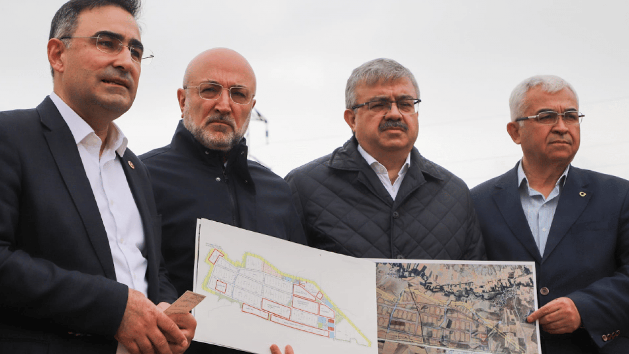 Foto - Afyonkarahisar'da dev yatırım: Türkiye'nin ilk 'Yeşil OSB'si' Sinanpaşa'da yükseliyor