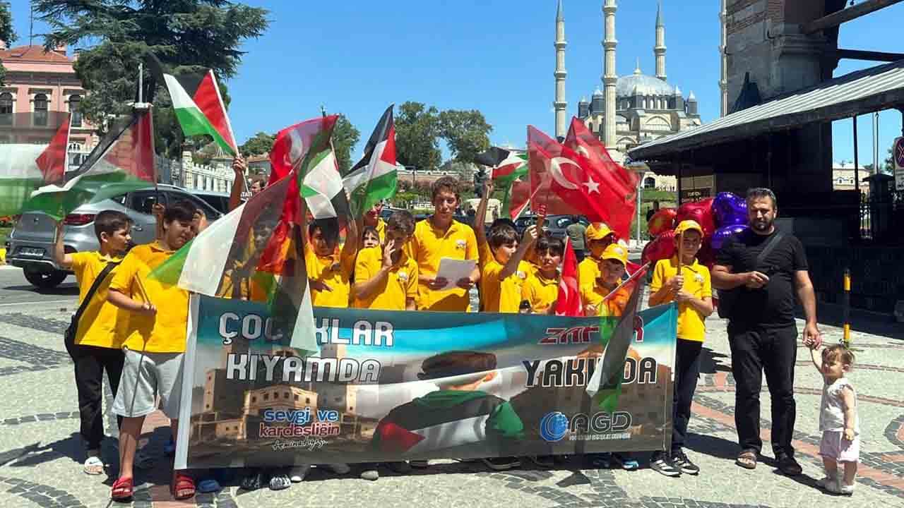 Foto - AGD ve MGV’den Filistin’e destek etkinliği: Çocuklar kıyamda zafer yakında!