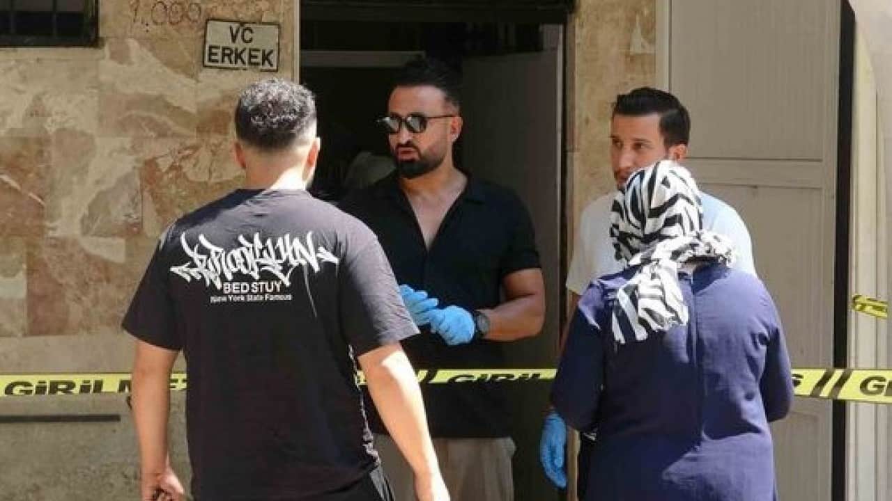 Foto - Aileyi yıkan haber camiden geldi! Tuvalette cansız bedeni bulundu