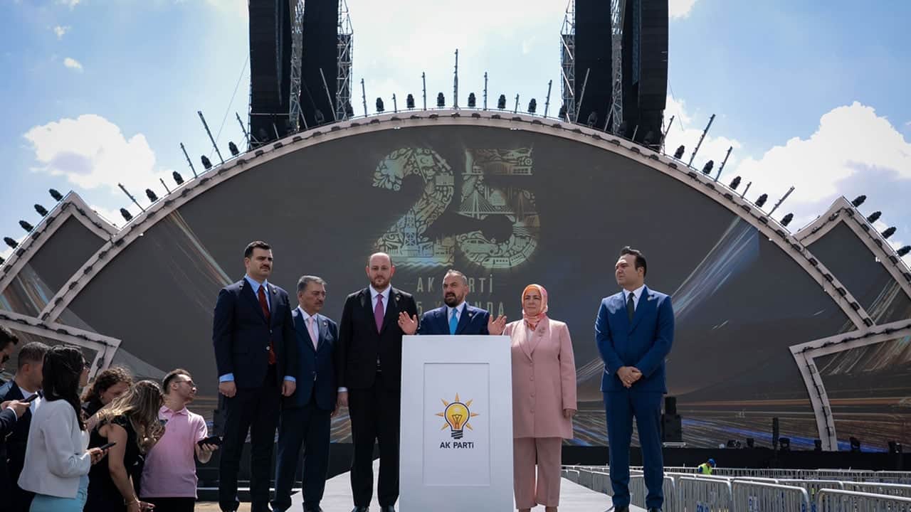 Foto - AK Parti 25. yılını Başkan Erdoğan’ın katılımıyla kutlayacak! Görkemli mitingde hem vefa hem dua!