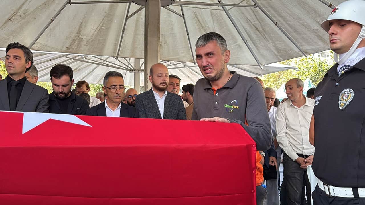 Foto - AK Parti’li eski vekil Azize Sibel Gönül son yolculuğuna uğurlandı!