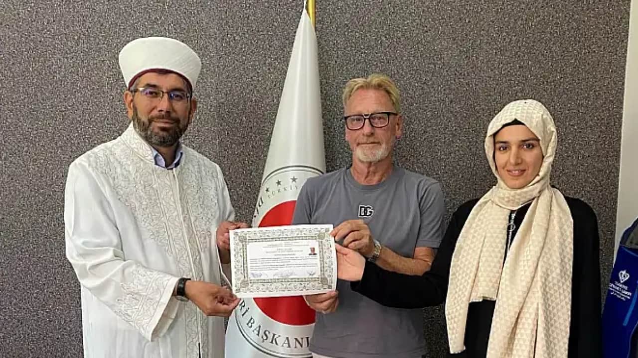 Alman Detlev İslam ile şereflendi: Müslüman olup ‘Davut’ adını aldı