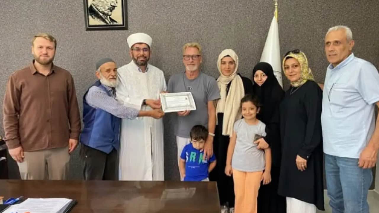 Foto - Alman Detlev İslam ile şereflendi: Müslüman olup ‘Davut’ adını aldı